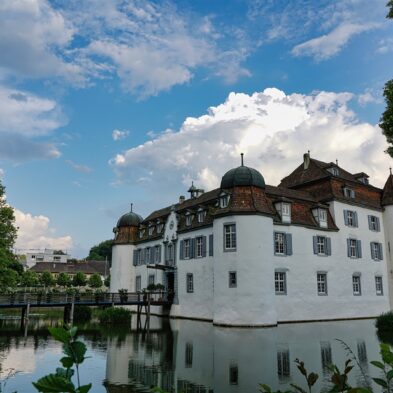 Discover Switzerland through Captivating Photos!