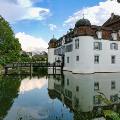 Discover Switzerland through Captivating Photos!