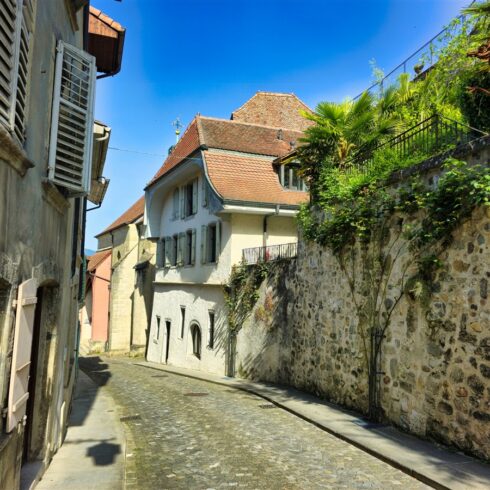 Estavayer-le-Lac Altstadt: "Historical medieval architecture in the charming Altstadt of Estavayer-le-Lac, Switzerland.