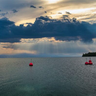 Discover Switzerland through Captivating Photos!