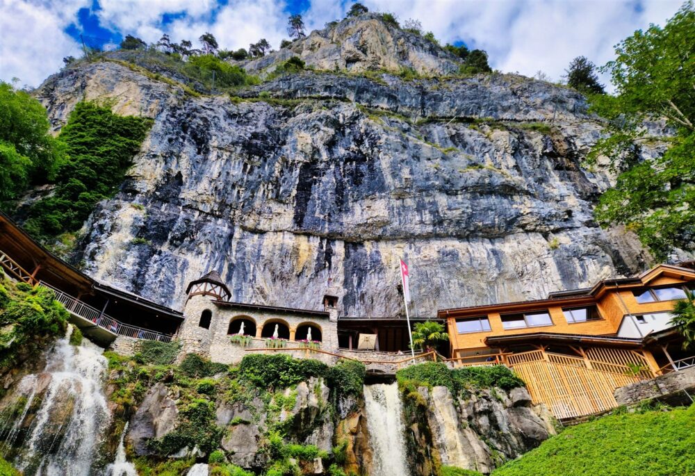 St. Beatus Caves, Switzerland – A Fascinating Natural Wonder and Hiking ...